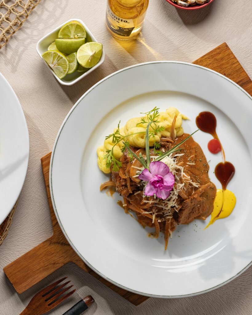 Frango ao Molho de Alcaparras e Vinho Branco